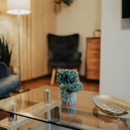 Apartment J&j