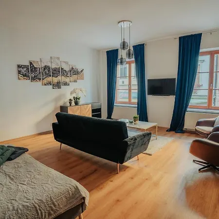 J&j Apartment