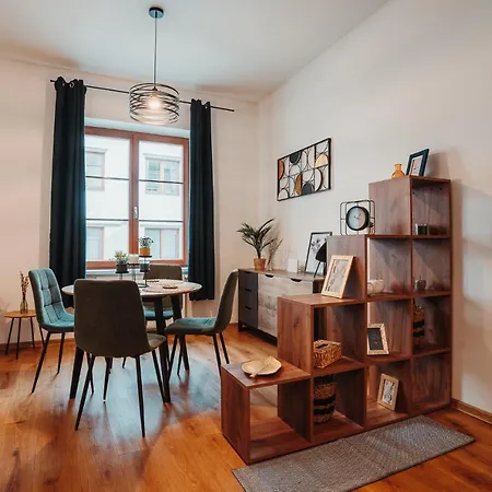 Apartment J&j *
