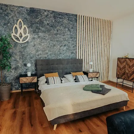 Apartment J&j